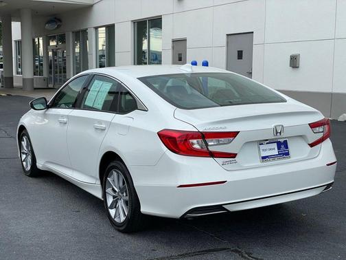 2021 Honda Accord LX 1.5T