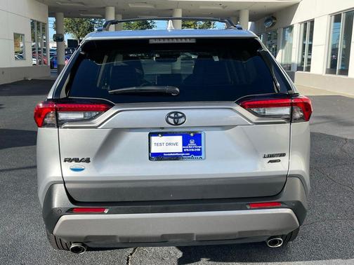 2022 Toyota RAV4 Limited