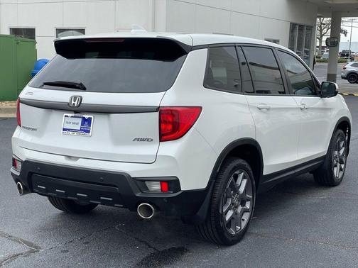 2023 Honda Passport AWD EX-L