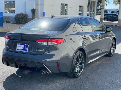 2024 Toyota Corolla Hybrid SE