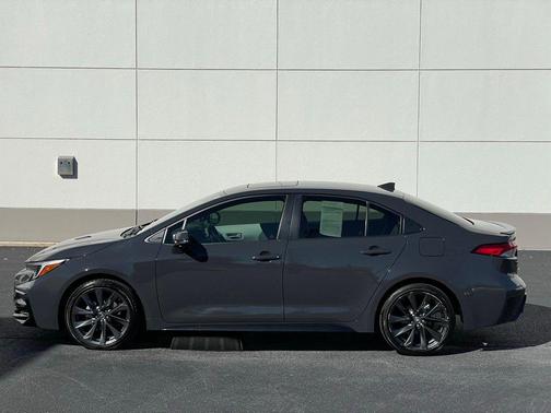 2024 Toyota Corolla Hybrid SE