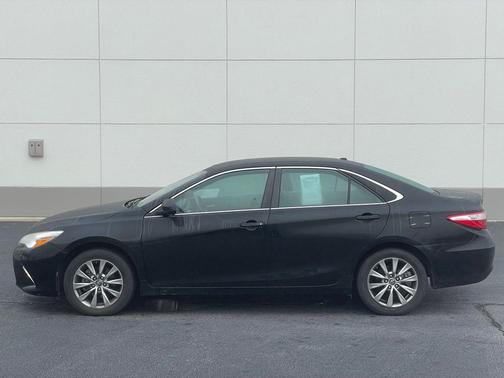 2017 Toyota Camry XLE