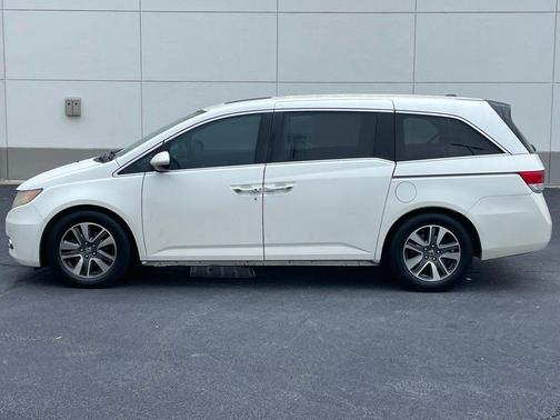 2016 Honda Odyssey Touring Elite