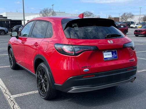 Milano Red 2026 Honda HR-V