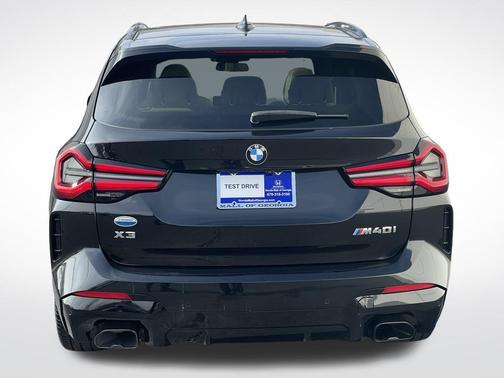 2022 BMW X3 M40i