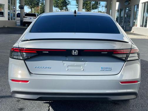 2025 Honda Accord Hybrid Base