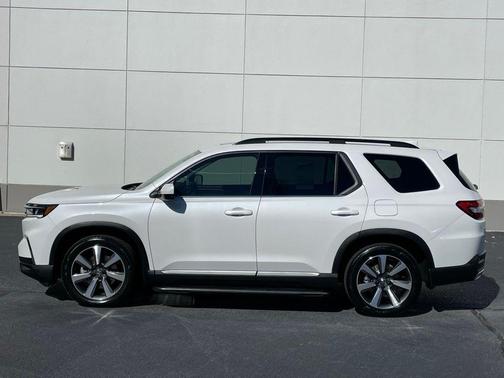 2024 Honda Pilot Elite
