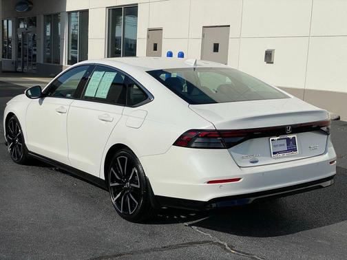 2024 Honda Accord Hybrid Touring