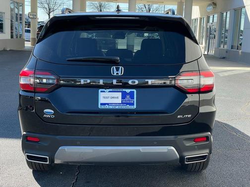 2026 Honda Pilot Elite