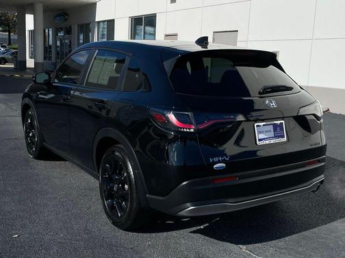 2025 Honda HR-V 2WD Sport