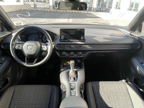 2025 Honda HR-V 2WD Sport