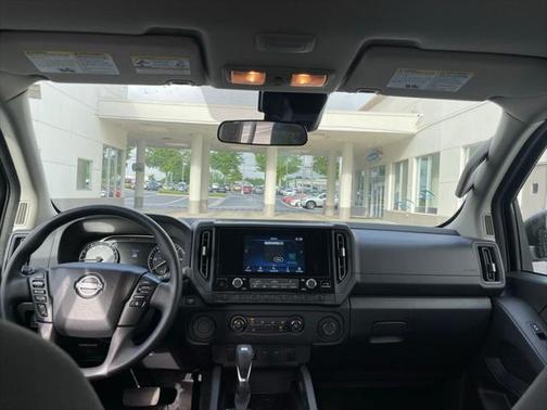 2025 Nissan Frontier S