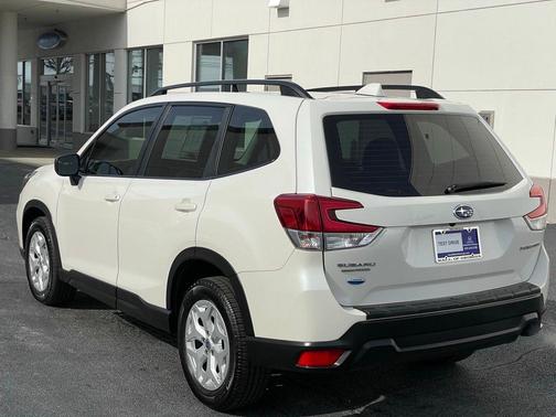 2020 Subaru Forester Base