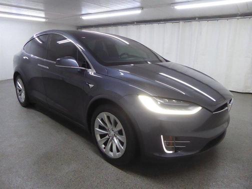 Titanium Metallic 2016 Tesla Model X 75D
