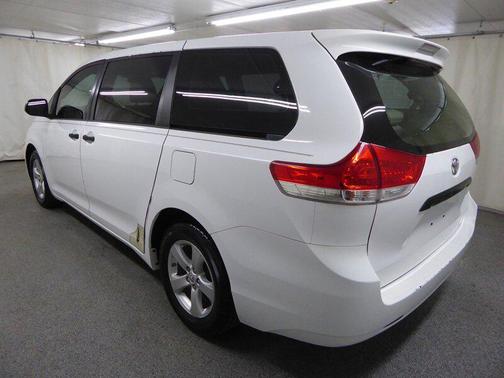 2013 Toyota Sienna SE