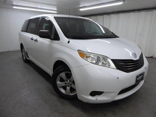 2013 Toyota Sienna SE