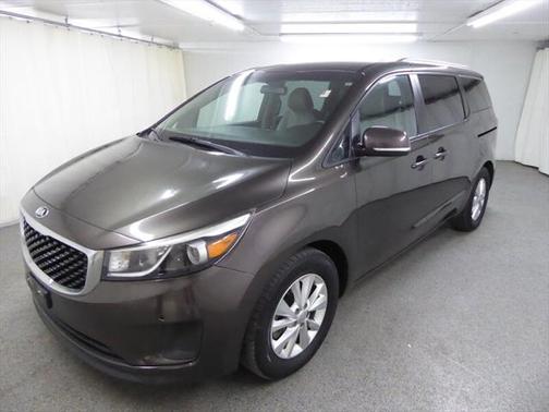 2017 Kia Sedona LX