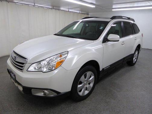 2011 Subaru Outback 3.6 R Limited