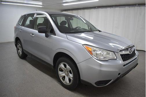 Ice Silver Metallic 2014 Subaru Forester 2.5i