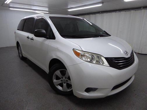2015 Toyota Sienna L