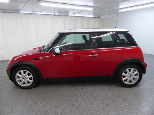 2004 MINI Cooper Base