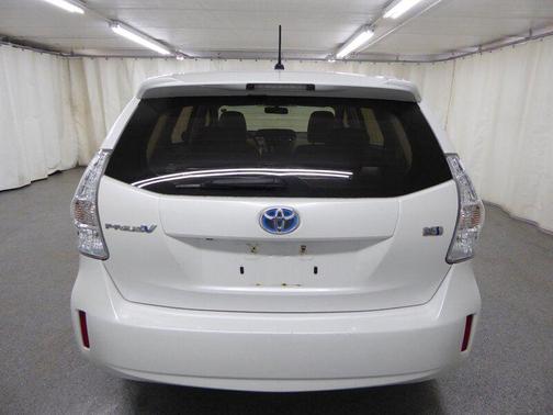 2012 Toyota Prius v Two
