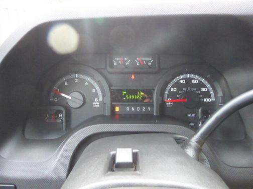 2012 Ford E350 Super Duty XL