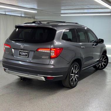 2019 Honda Pilot Touring 8-Passenger