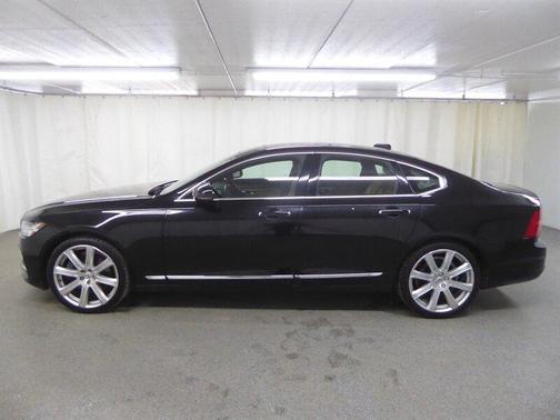 2017 Volvo S90 T6 Inscription