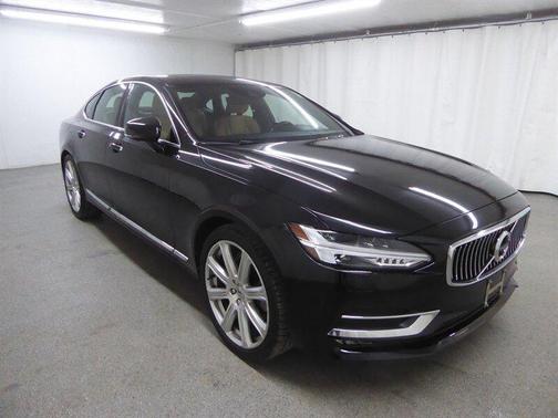 2017 Volvo S90 T6 Inscription