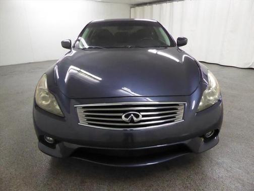 2011 INFINITI G37x Base