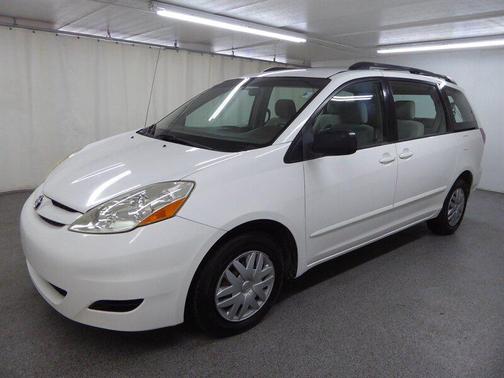 2007 Toyota Sienna CE