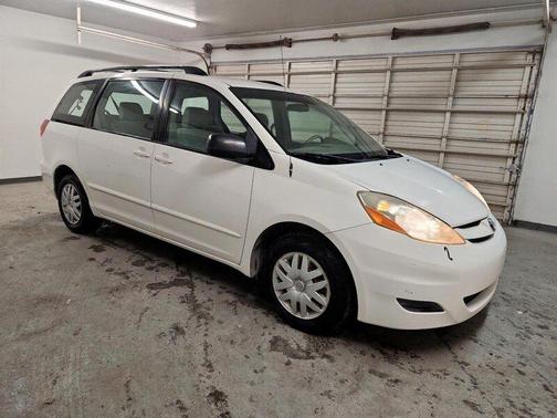 2007 Toyota Sienna CE