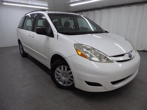 2007 Toyota Sienna CE