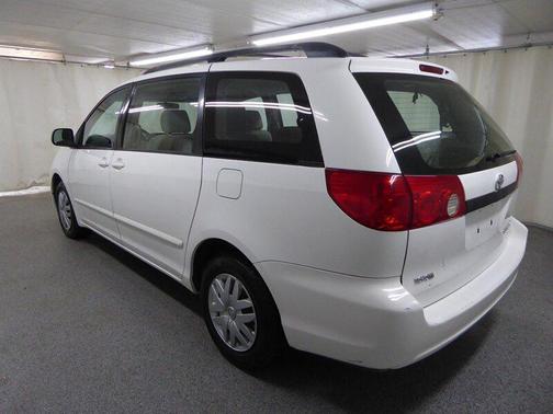 2007 Toyota Sienna CE