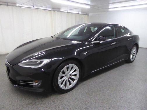 Obsidian Black Metallic 2017 Tesla Model S 75D