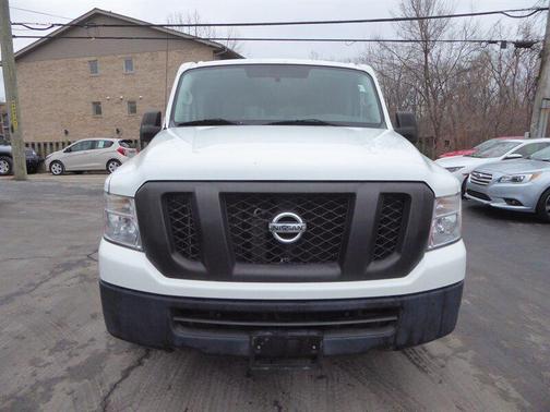 2016 Nissan NV Passenger NV3500 HD S V6