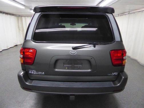 2003 Toyota Sequoia Limited