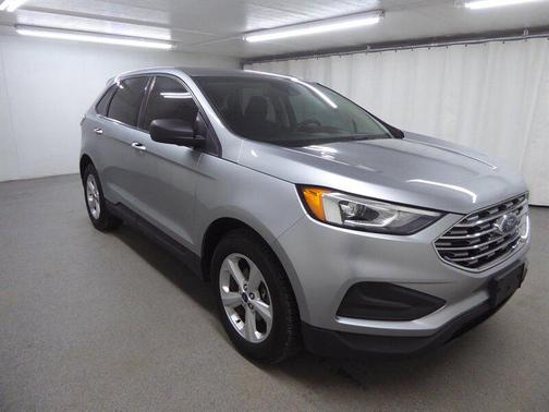 2020 Ford Edge SE