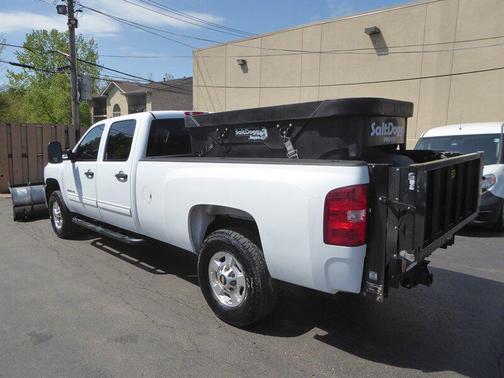Summit White 2011 Chevrolet Silverado 2500 LT