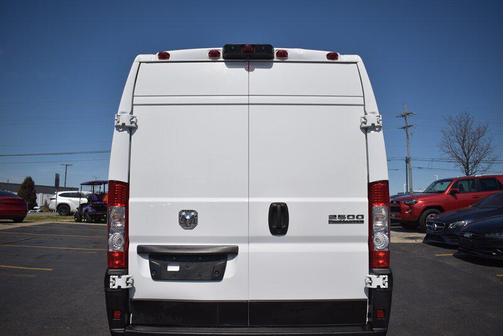 Bright White Clearcoat 2024 RAM ProMaster 2500 Tradesman
