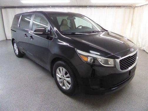 2017 Kia Sedona LX