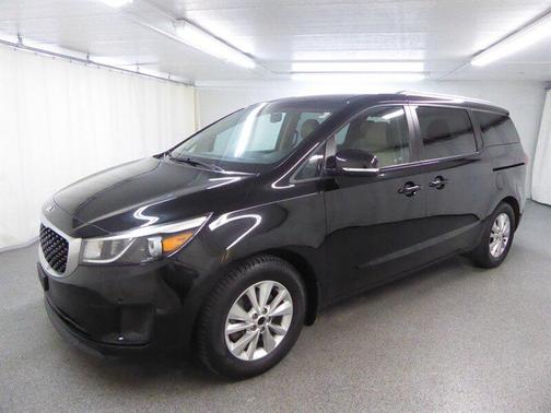 2017 Kia Sedona LX