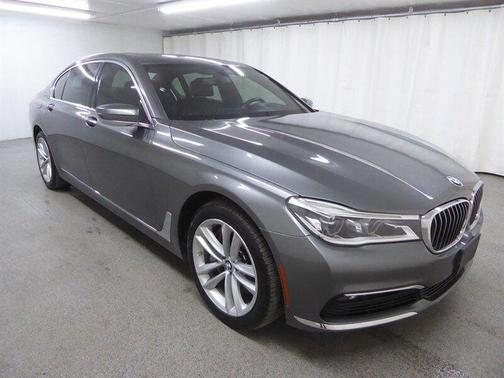 Arctic Gray Metallic 2016 BMW 750 i xDrive