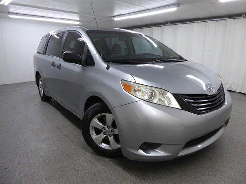 2014 Toyota Sienna L