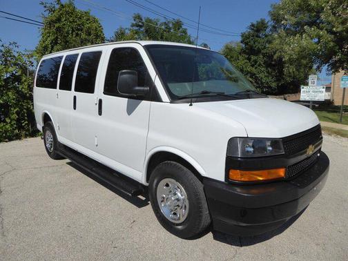 2018 Chevrolet Express 3500 LS