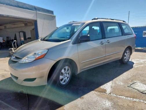 2007 Toyota Sienna CE