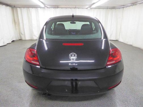2016 Volkswagen Beetle 1.8T Wolfsburg Edition w/PZEV