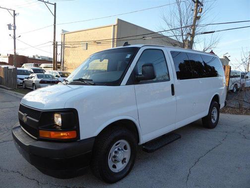 2017 Chevrolet Express 2500 LS