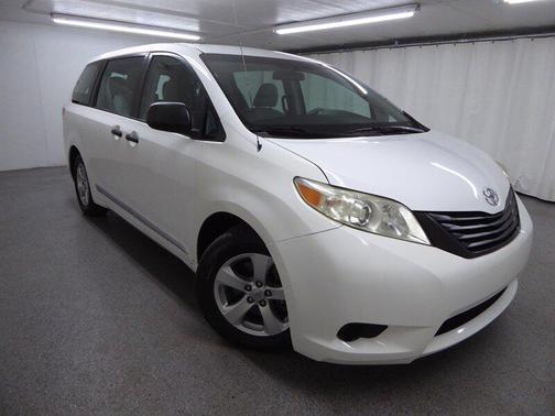 2014 Toyota Sienna L